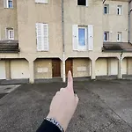 아파트 Maison Familiale Avec Jardin Au Centre-ville 콩피에뉴