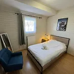 Maison Familiale Avec Jardin Au Centre-ville *