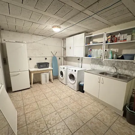 아파트 Maison Familiale Avec Jardin Au Centre-ville